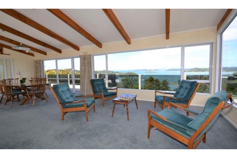 Photo of property in 61 Doves Bay Road, Kerikeri, 0294