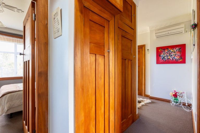 Photo of property in 4 Ranfurly Street, Dannevirke, 4930