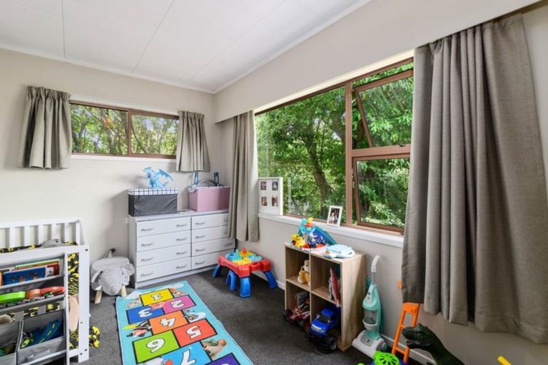 Photo of property in 32 Westbourne Avenue, Pomare, Rotorua, 3015