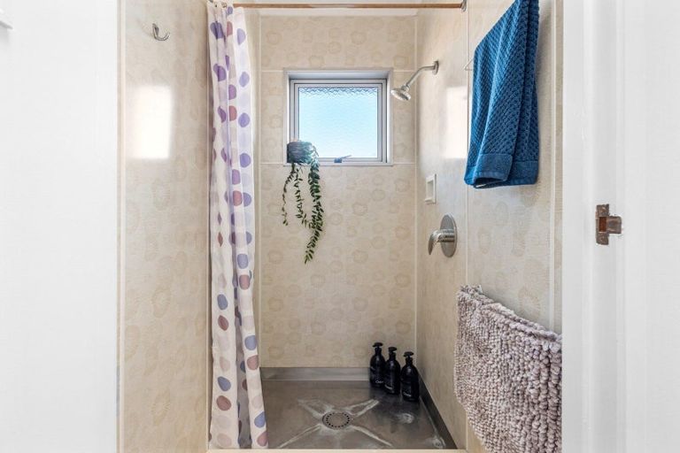 Photo of property in 1/18 Gobray Crescent, Mount Maunganui, 3116