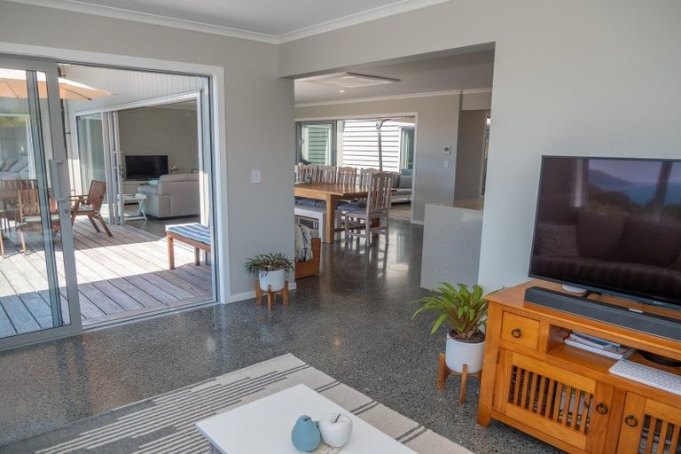 Photo of property in 116 Stratford Drive, Cable Bay, 0420