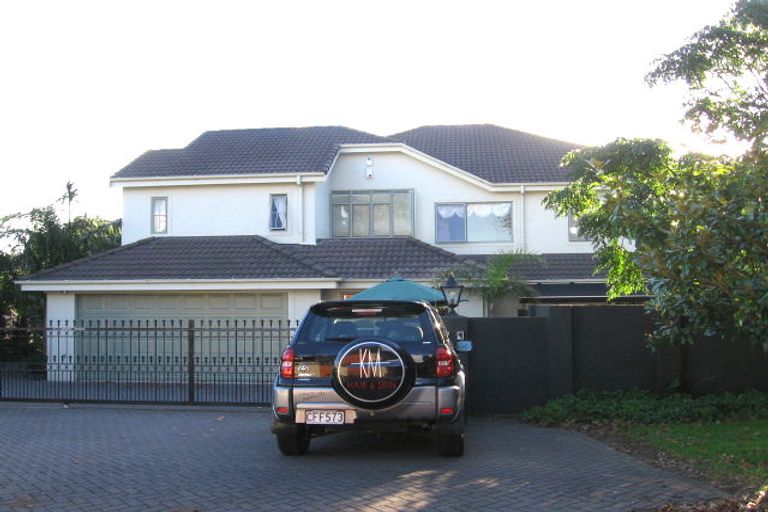 Photo of property in 1 Grammar School Road, Pakuranga, Auckland, 2010