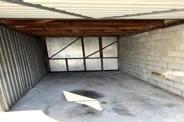 Photo of property in 1/516 Linwood Avenue, Woolston, Christchurch, 8062