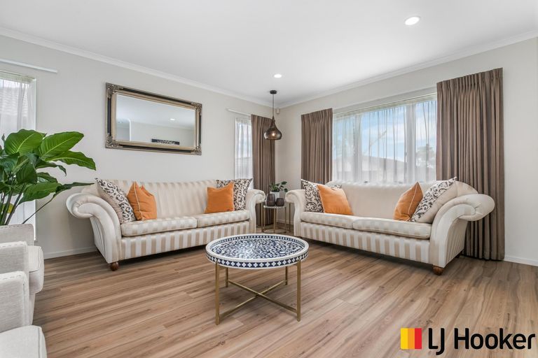 Photo of property in 7 Disley Road, Wattle Downs, Auckland, 2103