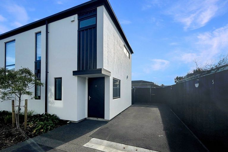 Photo of property in 5/116 Cranford Street, St Albans, Christchurch, 8014