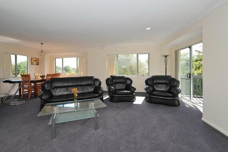 Photo of property in 343 Great South Road, Ellerslie, Auckland, 1051