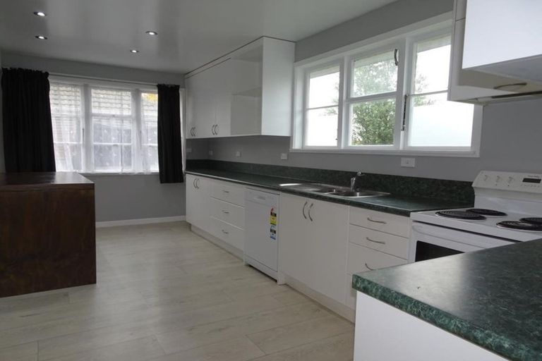 Photo of property in 1005a Hood Street, Mayfair, Hastings, 4122