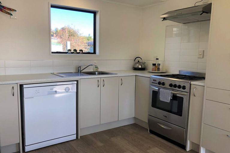 Photo of property in 11 Green Place, Richmond Heights, Taupo, 3330