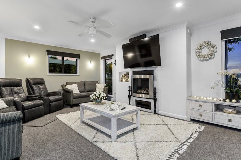 Photo of property in 1 Rexford Heights, Pyes Pa, Tauranga, 3112