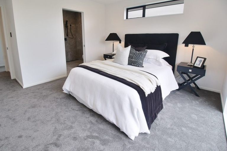 Photo of property in 38 Broadway Parade, Rolleston, 7615