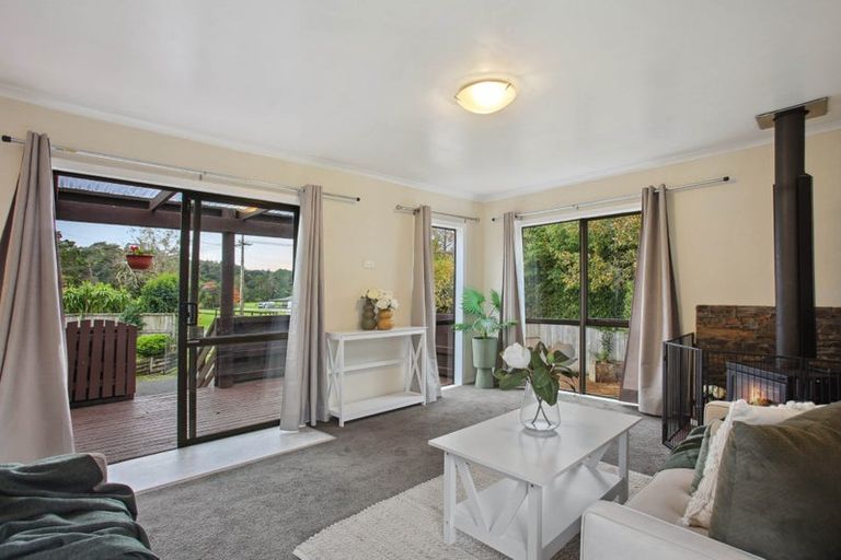 Photo of property in 82 Glen Road, Ranui, Auckland, 0612
