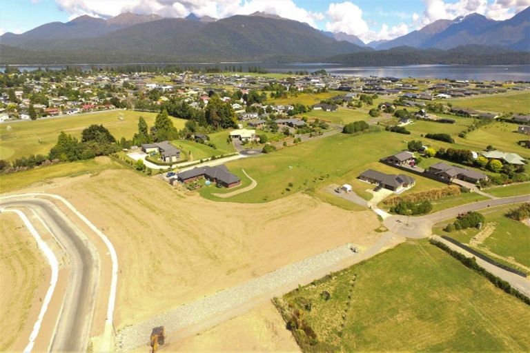 Photo of property in 54 Pukutahi Drive, Te Anau, 9600