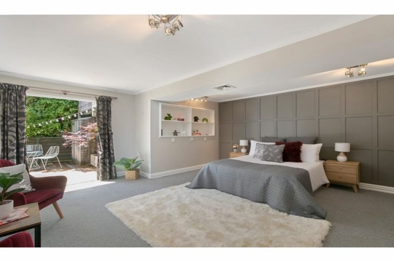 Photo of property in 91 Harbour View Road, Harbour View, Lower Hutt, 5010