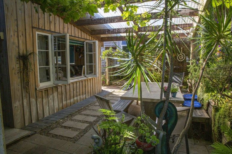 Photo of property in 123b Colombo Road, Waiuku, 2123