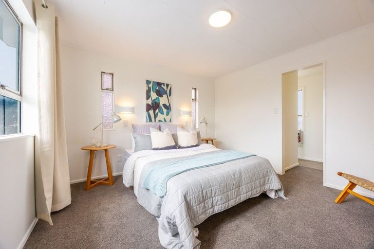 Photo of property in 2 Lomond Place, Tamatea, Napier, 4112