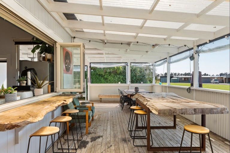 Photo of property in 22a Rangiuia Road, Tolaga Bay, 4077