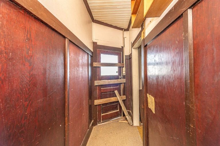 Photo of property in 25 Manuka Street, Castlecliff, Whanganui, 4501