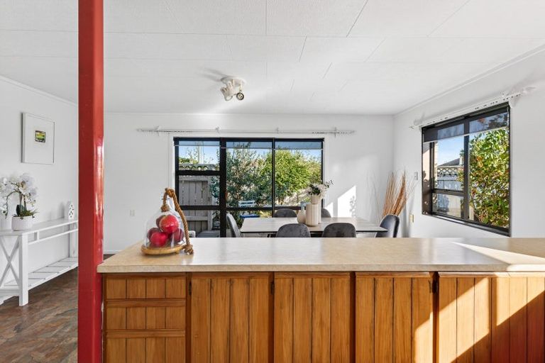 Photo of property in 26 Flanders Avenue, Onekawa, Napier, 4110