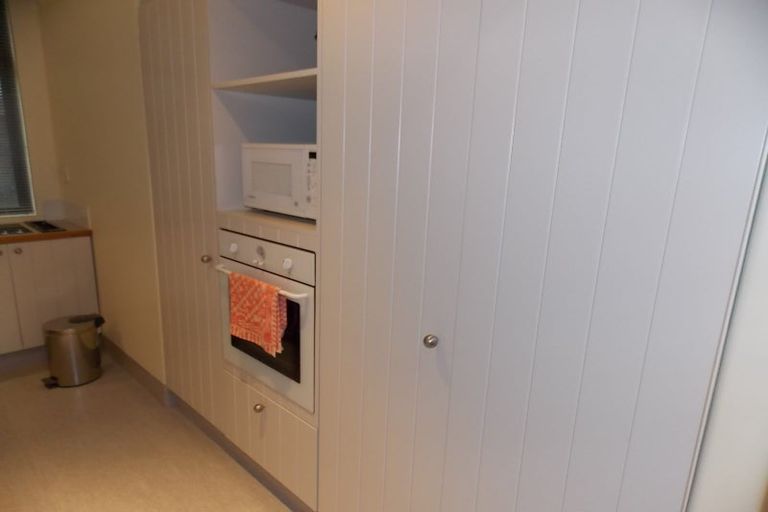 Photo of property in Kelvin House, 1g/16 The Terrace, Wellington Central, Wellington, 6011