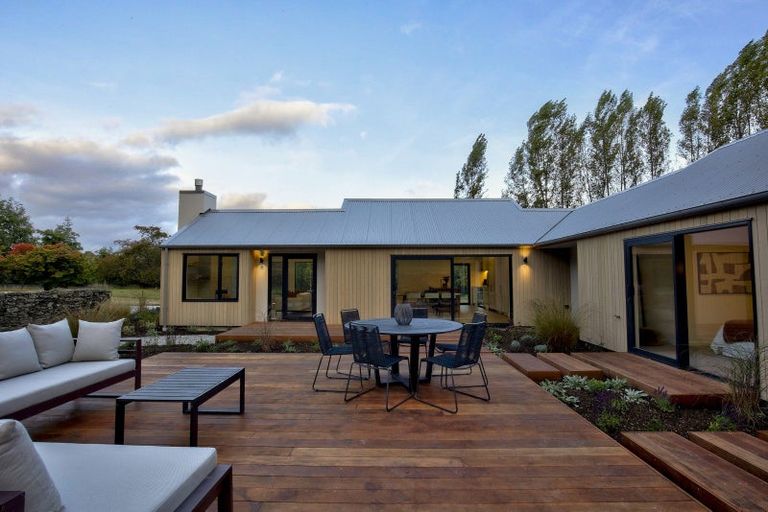 Photo of property in 206 Dalefield Road, Dalefield, Queenstown, 9371