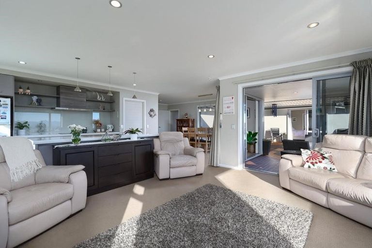 Photo of property in 9 Berkshire Place, Stoke, Nelson, 7011