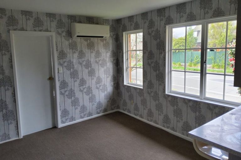 Photo of property in 1/26 Solway Avenue, Ilam, Christchurch, 8041