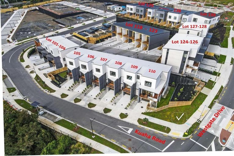 Photo of property in 58 Westgate Drive, Massey, Auckland, 0614