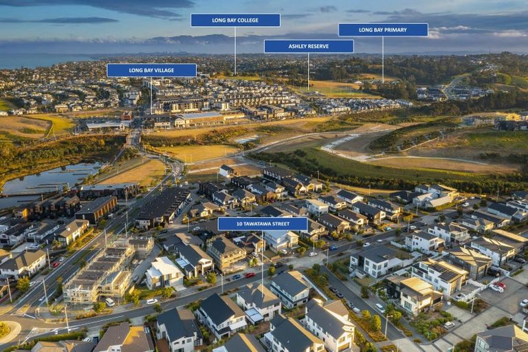 Photo of property in 10 Tawatawa Street, Long Bay, Auckland, 0630