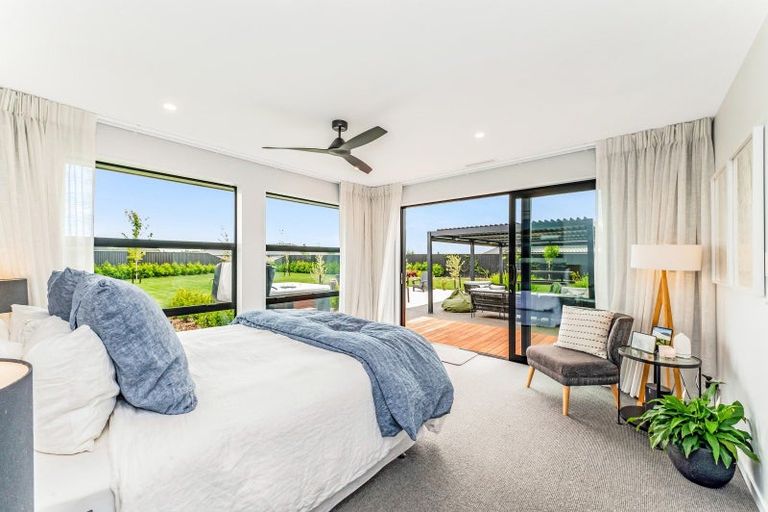 Photo of property in 42 Ridgeland Way, West Melton, 7618