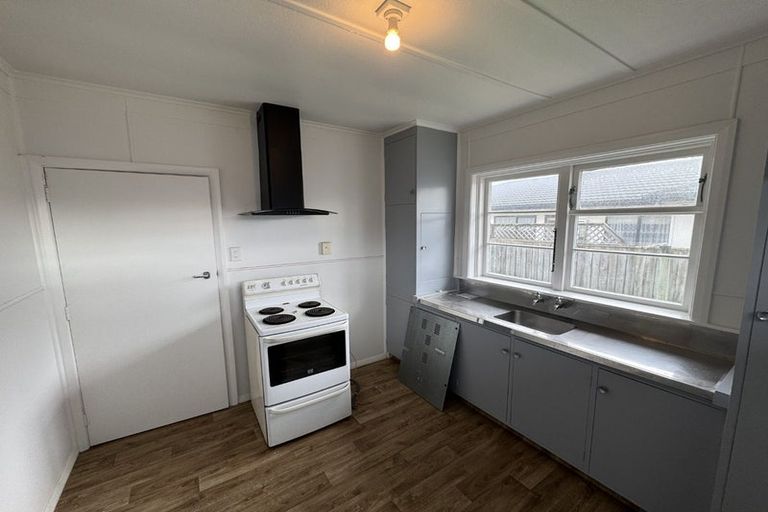 Photo of property in 1 Mabey Road, Avalon, Lower Hutt, 5011