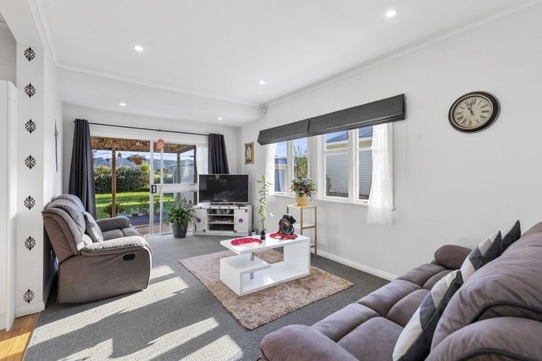 Photo of property in 89 Riverside Drive, Waiwhetu, Lower Hutt, 5010