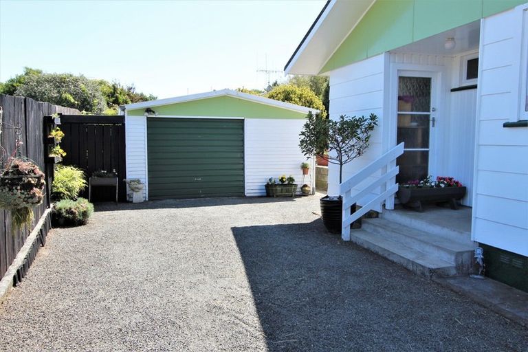 Photo of property in 6 Waimea Place, Tokoroa, 3420