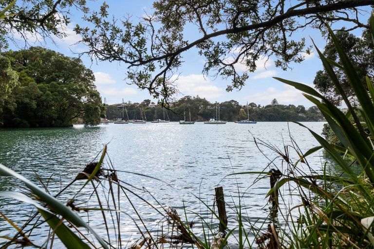 Photo of property in 49 Hinemoa Street, Birkenhead, Auckland, 0626