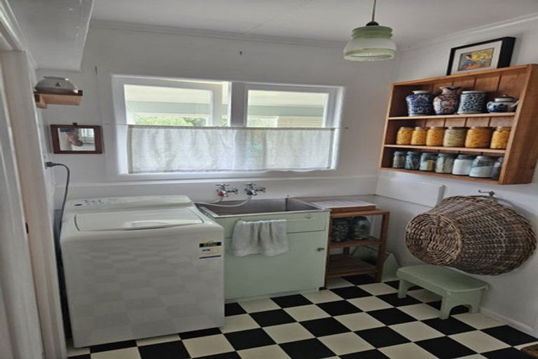 Photo of property in 45 Victoria Avenue, Waiuku, 2123