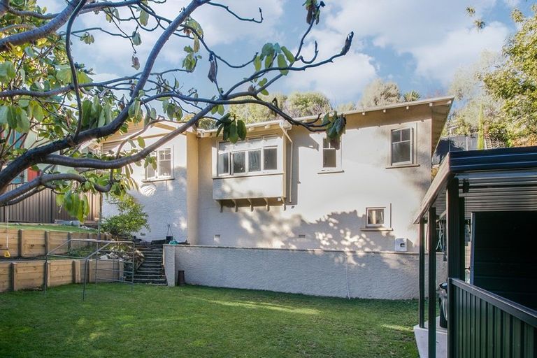 Photo of property in 7 France Road, Bluff Hill, Napier, 4110