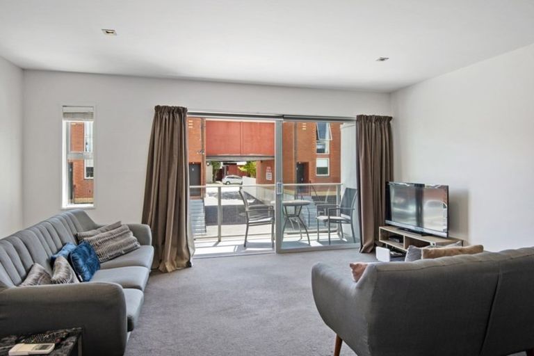 Photo of property in 3/30 Armagh Street, Christchurch Central, Christchurch, 8013