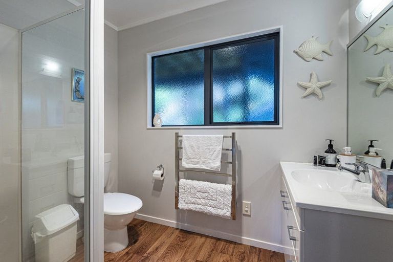 Photo of property in 4 Sunrise Court, Onerahi, Whangarei, 0110