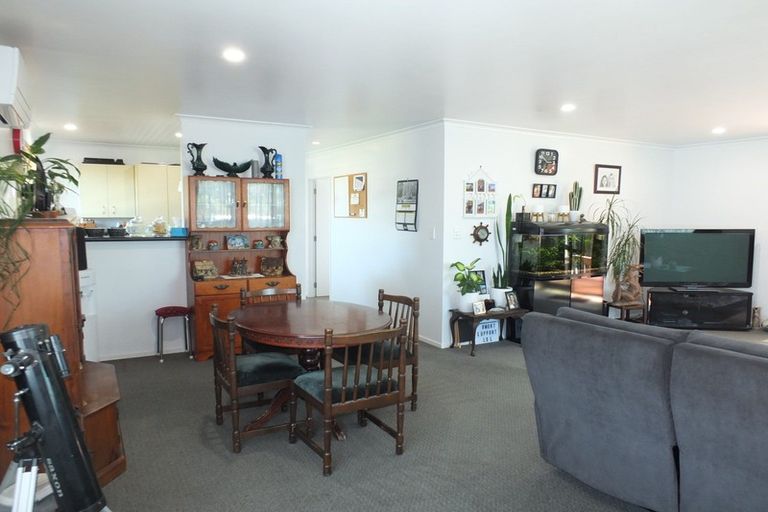 Photo of property in 48 Norbiton Road, Foxton, 4814