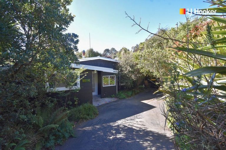 Photo of property in 25 Frances Street, Broad Bay, Dunedin, 9014