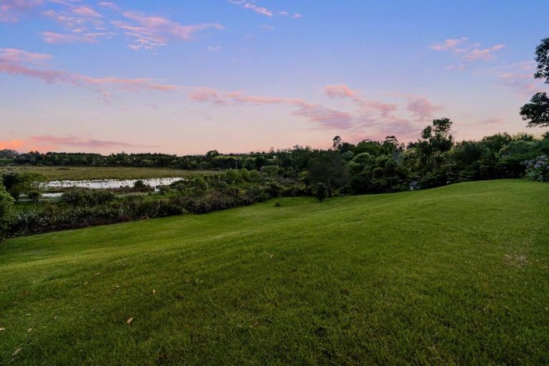 Photo of property in 212a Plummers Point Road, Whakamarama, 3172