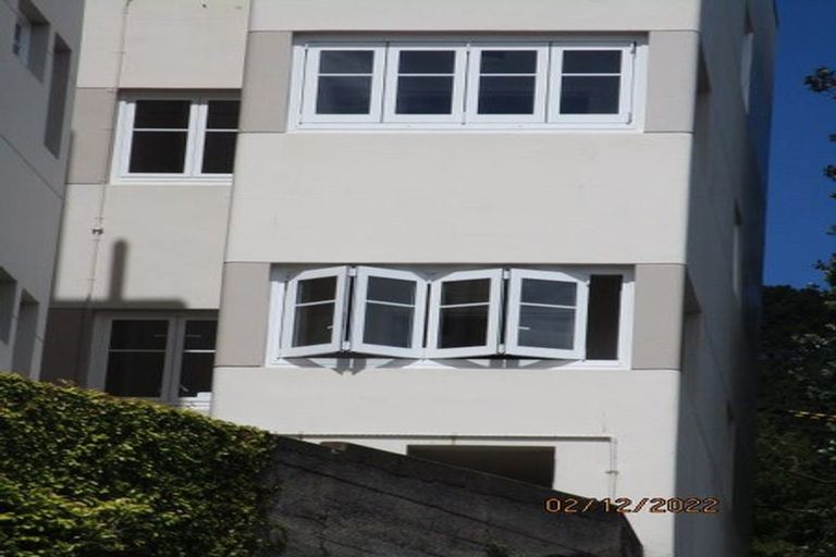 Photo of property in 4/1 Earls Terrace, Mount Victoria, Wellington, 6011
