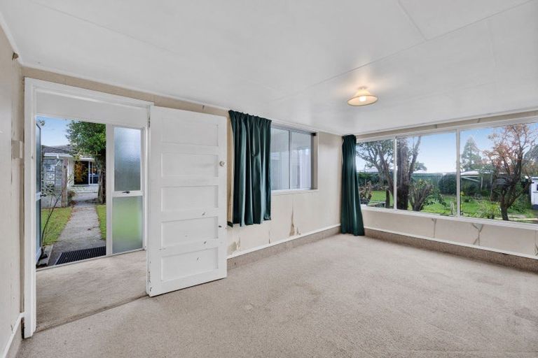 Photo of property in 23 Hinau Street, Inglewood, 4330