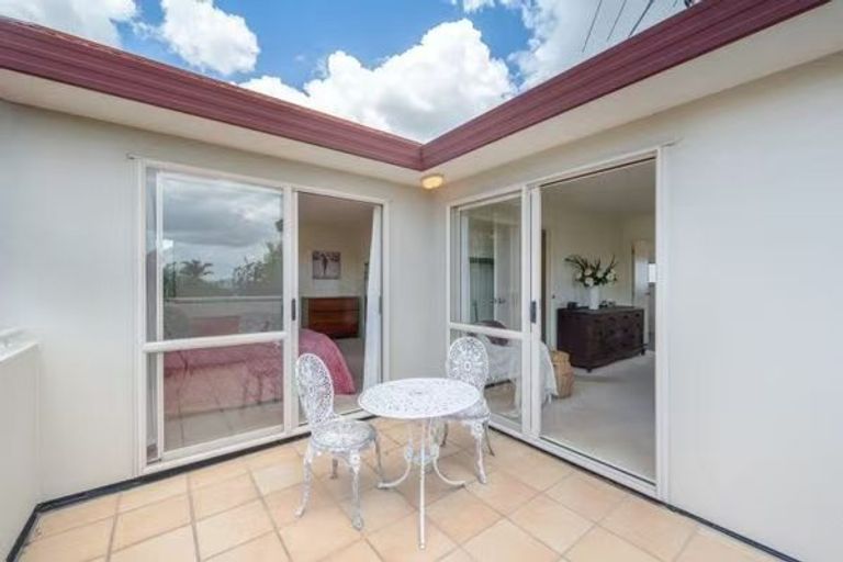 Photo of property in 67 Westerham Drive, Dannemora, Auckland, 2016