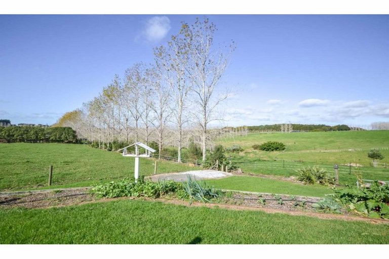 Photo of property in 459 Pungaere Road, Waipapa, Kerikeri, 0295