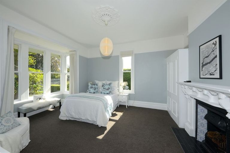 Photo of property in 14 Weston Road, St Albans, Christchurch, 8052