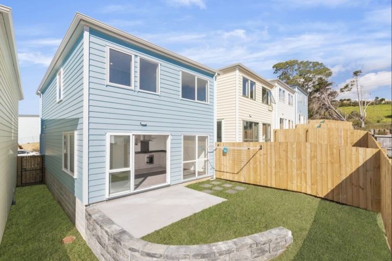 Photo of property in 118 Joseph Street, Flat Bush, Auckland, 2019