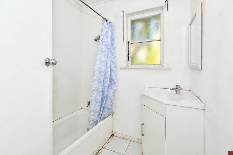 Photo of property in 1/9 Cornwall Road, Mangere, Auckland, 2022