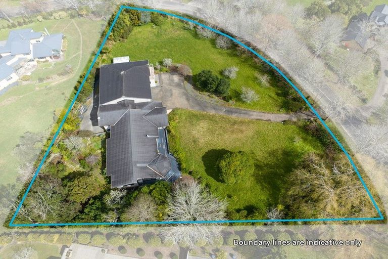 Photo of property in 42 Chester Avenue, Greenhithe, Auckland, 0632