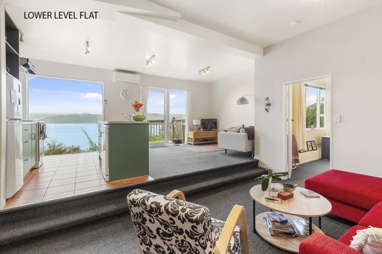 Photo of property in 32 Newport Terrace, Seatoun, Wellington, 6022