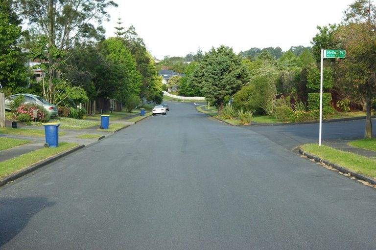 Photo of property in 25 Topliss Drive, Northcross, Auckland, 0632